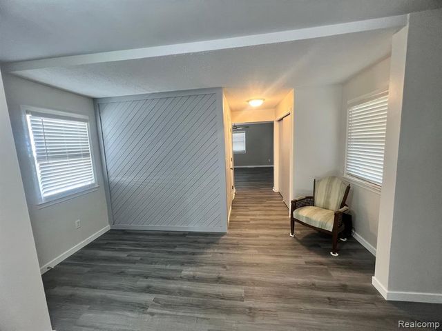 5838 S Martin Luther King Jr Boulevard, Lansing, MI 48911