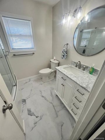 5838 S Martin Luther King Jr Boulevard, Lansing, MI 48911