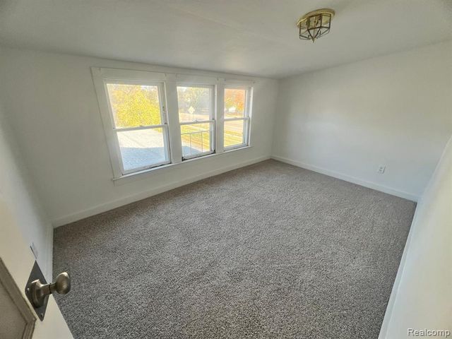 5838 S Martin Luther King Jr Boulevard, Lansing, MI 48911