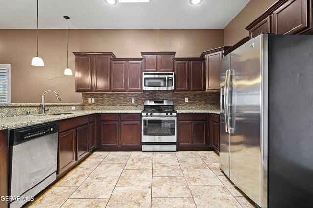 3265 PERCHERON Place, El Paso, TX 79938