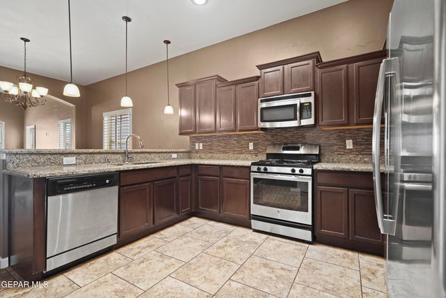 3265 PERCHERON Place, El Paso, TX 79938