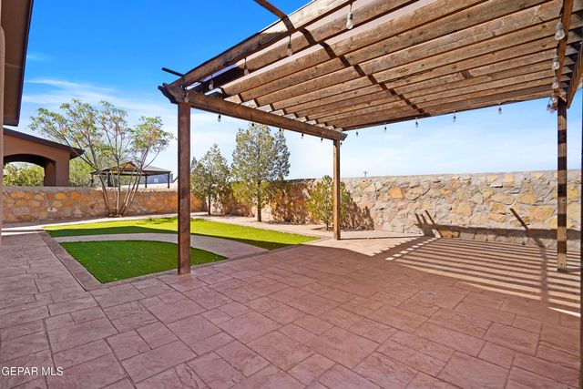 3265 PERCHERON Place, El Paso, TX 79938