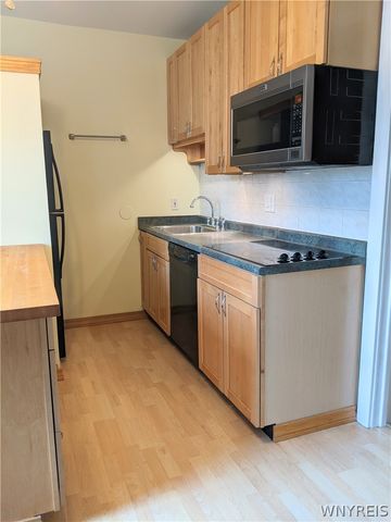 344 Hudson Street UPPER, Buffalo, NY 14201