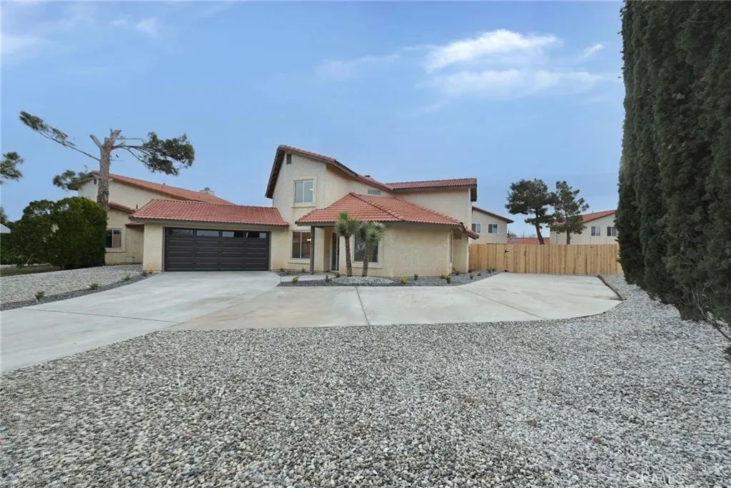 14441 Linden Street, Hesperia, CA 92345