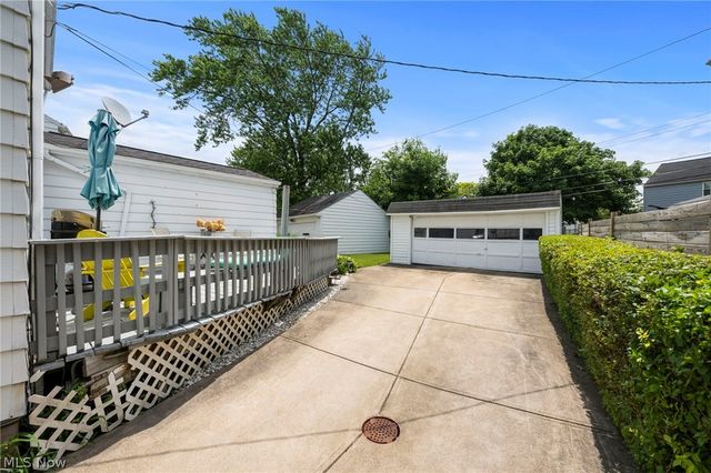 4104 Linnell Road, South Euclid, OH 44121