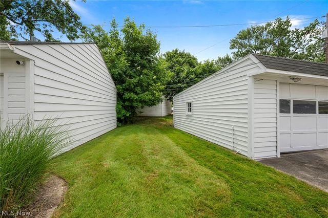 4104 Linnell Road, South Euclid, OH 44121