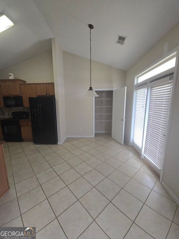 113 Christopher Drive, Byron, GA 31008