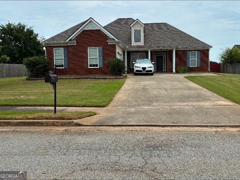 113 Christopher Drive, Byron, GA 31008