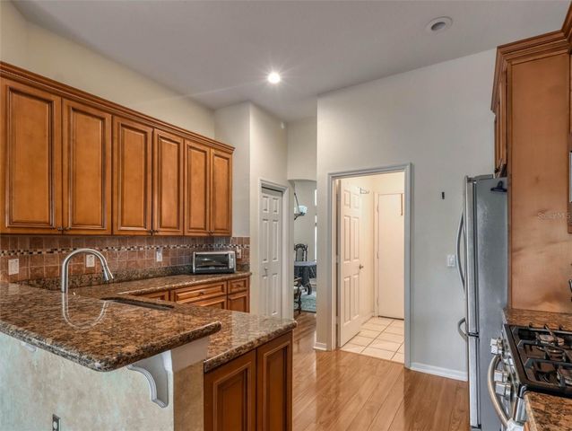 10110 WHISPER POINTE DRIVE, Tampa, FL 33647