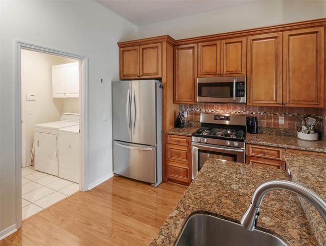 10110 WHISPER POINTE DRIVE, Tampa, FL 33647