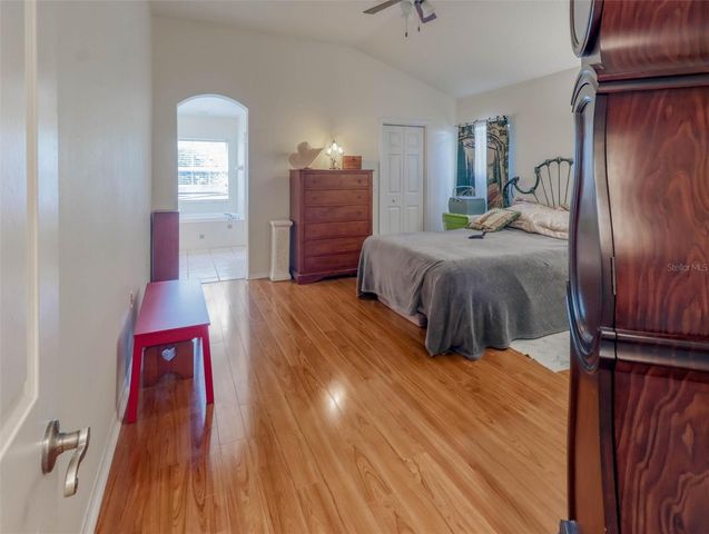 10110 WHISPER POINTE DRIVE, Tampa, FL 33647