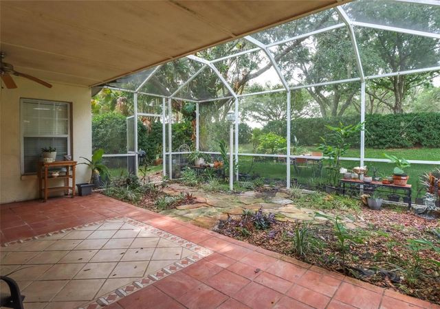 10110 WHISPER POINTE DRIVE, Tampa, FL 33647