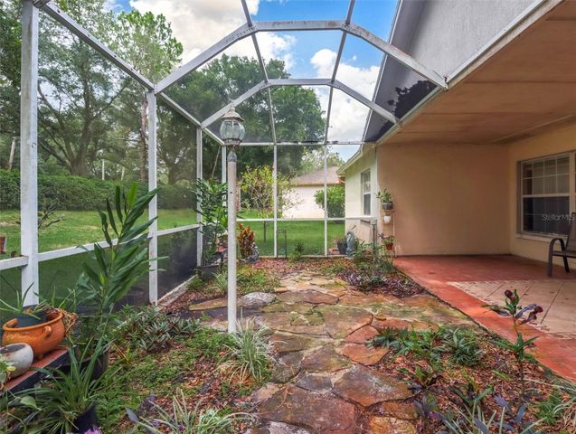 10110 WHISPER POINTE DRIVE, Tampa, FL 33647