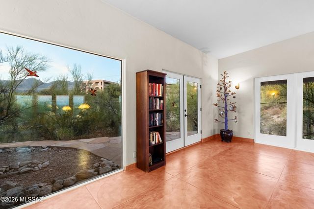 4015 E Camino Llanoso, Tucson, AZ 85718