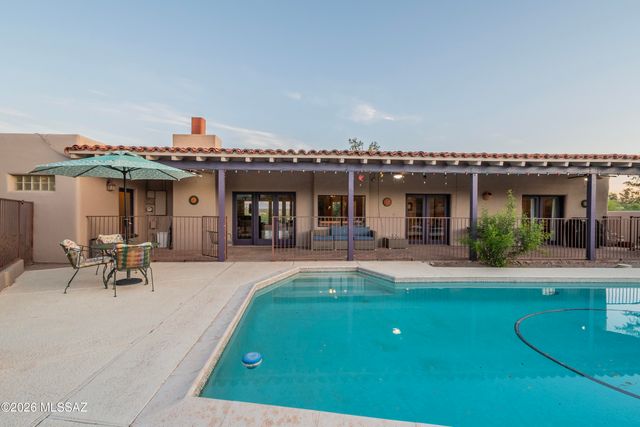 4015 E Camino Llanoso, Tucson, AZ 85718