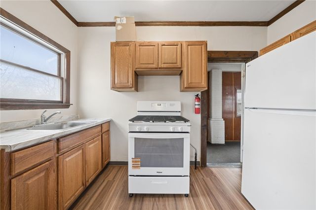 504 Fair Oaks Street, Stowe Twp, PA 15136