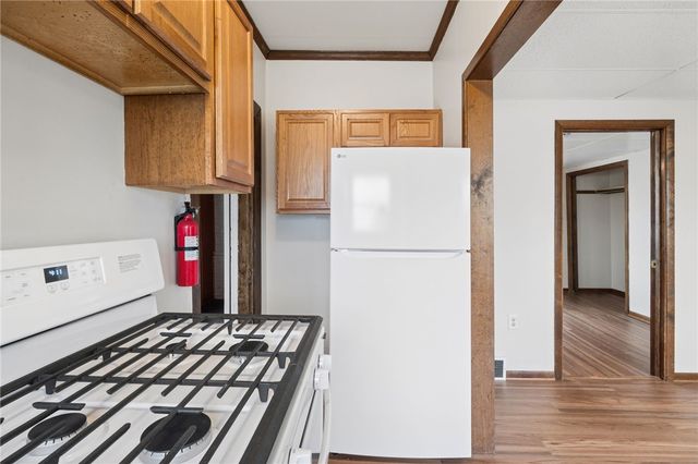 504 Fair Oaks Street, Stowe Twp, PA 15136