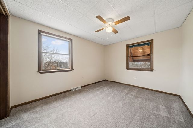 504 Fair Oaks Street, Stowe Twp, PA 15136