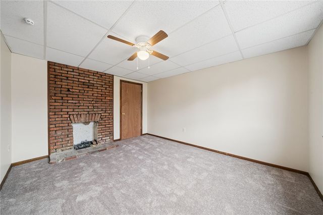 504 Fair Oaks Street, Stowe Twp, PA 15136