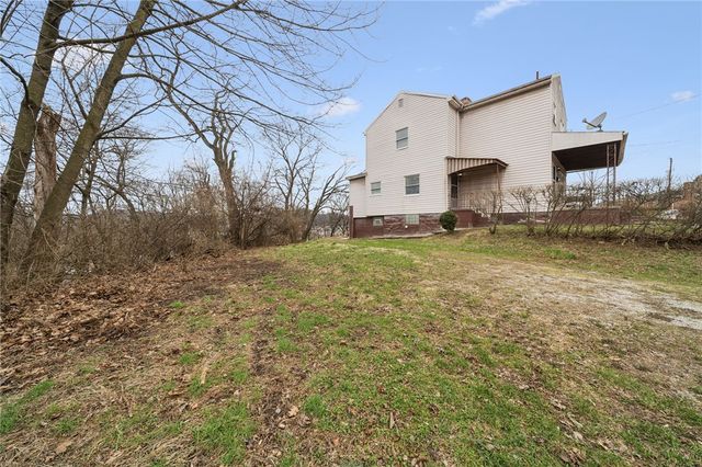 504 Fair Oaks Street, Stowe Twp, PA 15136