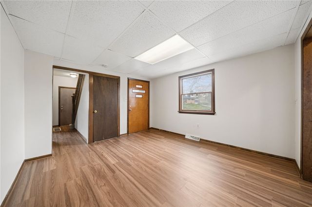 504 Fair Oaks Street, Stowe Twp, PA 15136