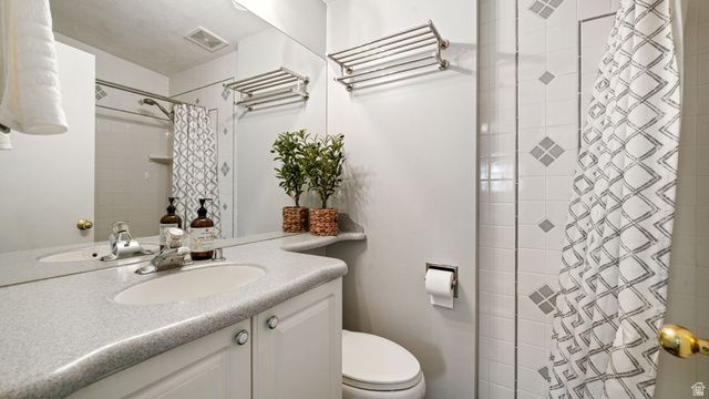 1660 W JOLLY CIR, Taylorsville, UT 84123