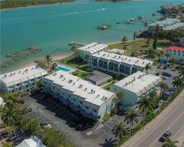 1300 Seaway Drive 6, Fort Pierce, FL 34949