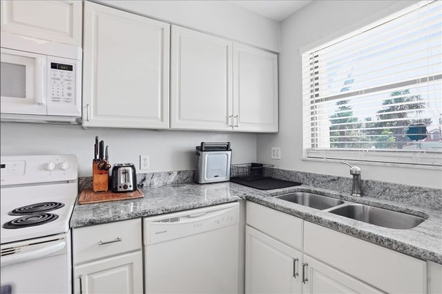 1300 Seaway Drive 6, Fort Pierce, FL 34949