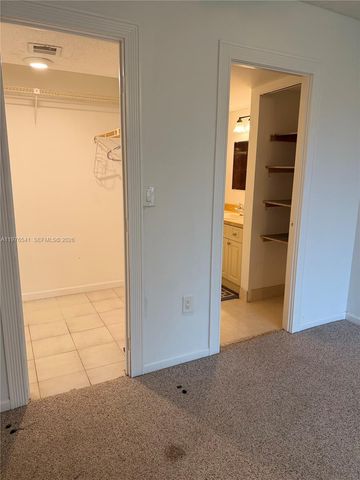 4166 Inverrary Drive 410, Lauderhill, FL 33319
