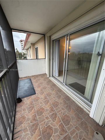 4166 Inverrary Drive 410, Lauderhill, FL 33319