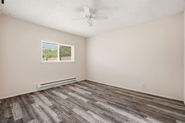 6056 Kilmer Avenue NW, Albuquerque, NM 87120