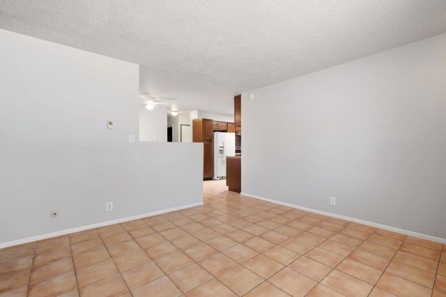 6056 Kilmer Avenue NW, Albuquerque, NM 87120