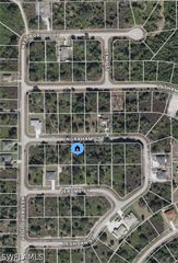 715 Ingraham CT, Lehigh Acres, FL 33972