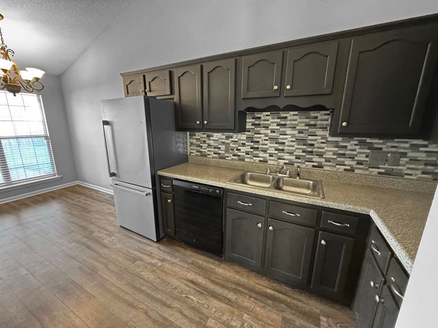 2532 BOXFORD LN, Memphis, TN 38016