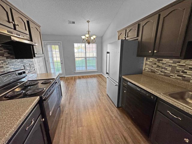 2532 BOXFORD LN, Memphis, TN 38016