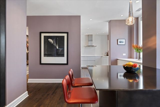 179 E LAKE SHORE Drive 25W, Chicago, IL 60611