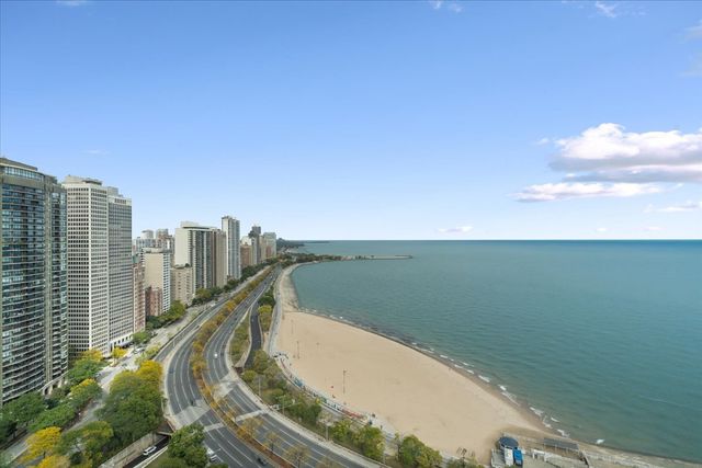 179 E LAKE SHORE Drive 25W, Chicago, IL 60611
