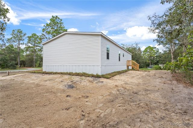 3667 W Woodlawn Street, Dunnellon, FL 34433