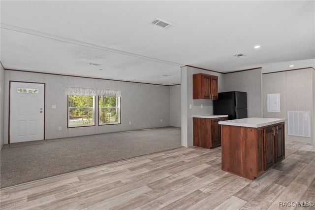 3667 W Woodlawn Street, Dunnellon, FL 34433