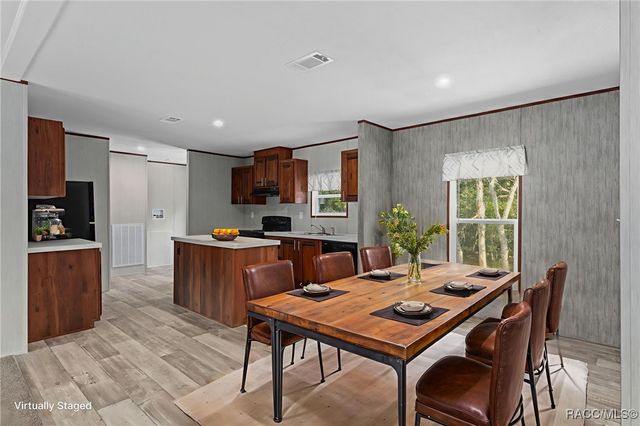 3667 W Woodlawn Street, Dunnellon, FL 34433