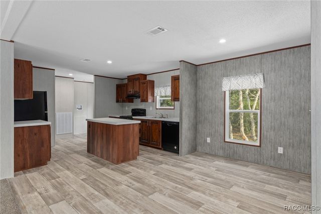 3667 W Woodlawn Street, Dunnellon, FL 34433