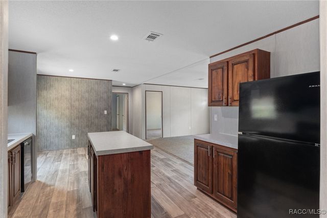 3667 W Woodlawn Street, Dunnellon, FL 34433