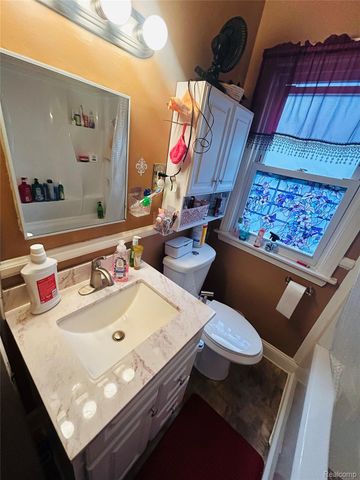 4835 Chovin Street, Dearborn, MI 48126