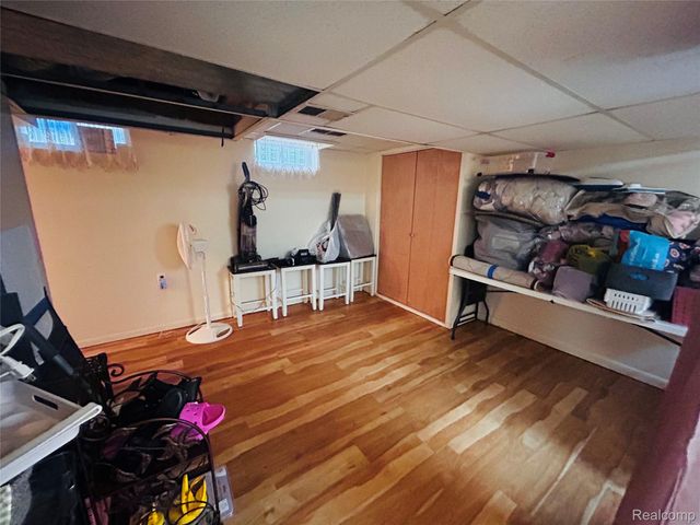 4835 Chovin Street, Dearborn, MI 48126