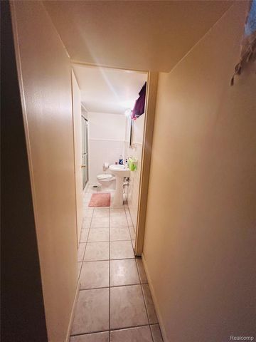 4835 Chovin Street, Dearborn, MI 48126