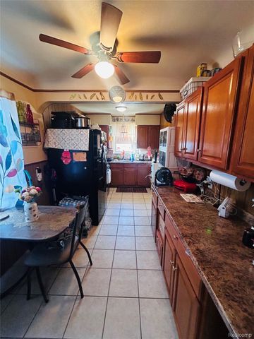 4835 Chovin Street, Dearborn, MI 48126