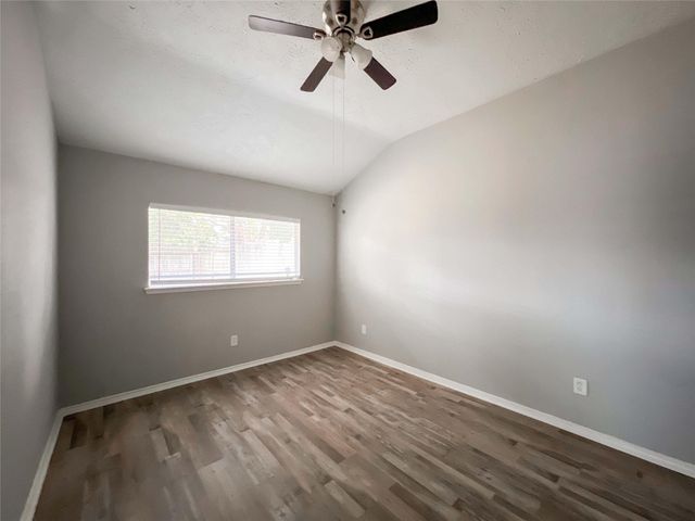11007 Tobasa Court, Houston, TX 77086