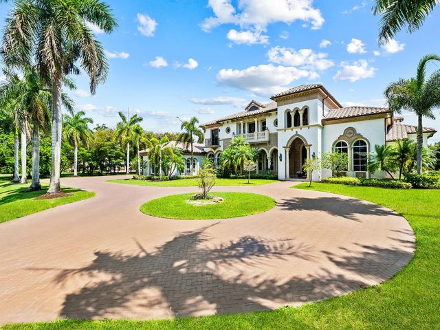 8800 NW 68th Court, Parkland, FL 33067