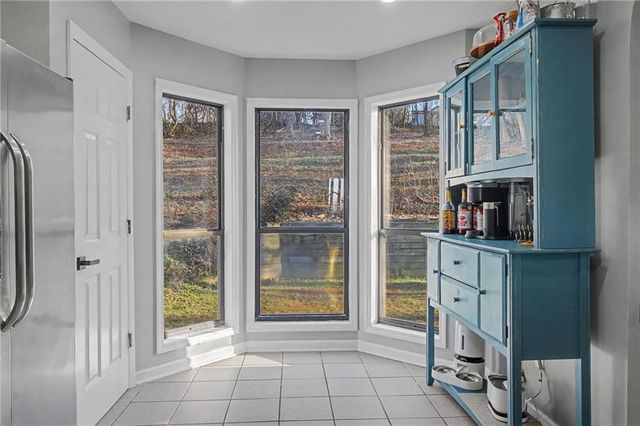 25 Mountain Trail SW Court, Cartersville, GA 30120