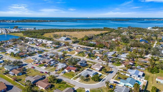 2302 15TH STREET W, Palmetto, FL 34221